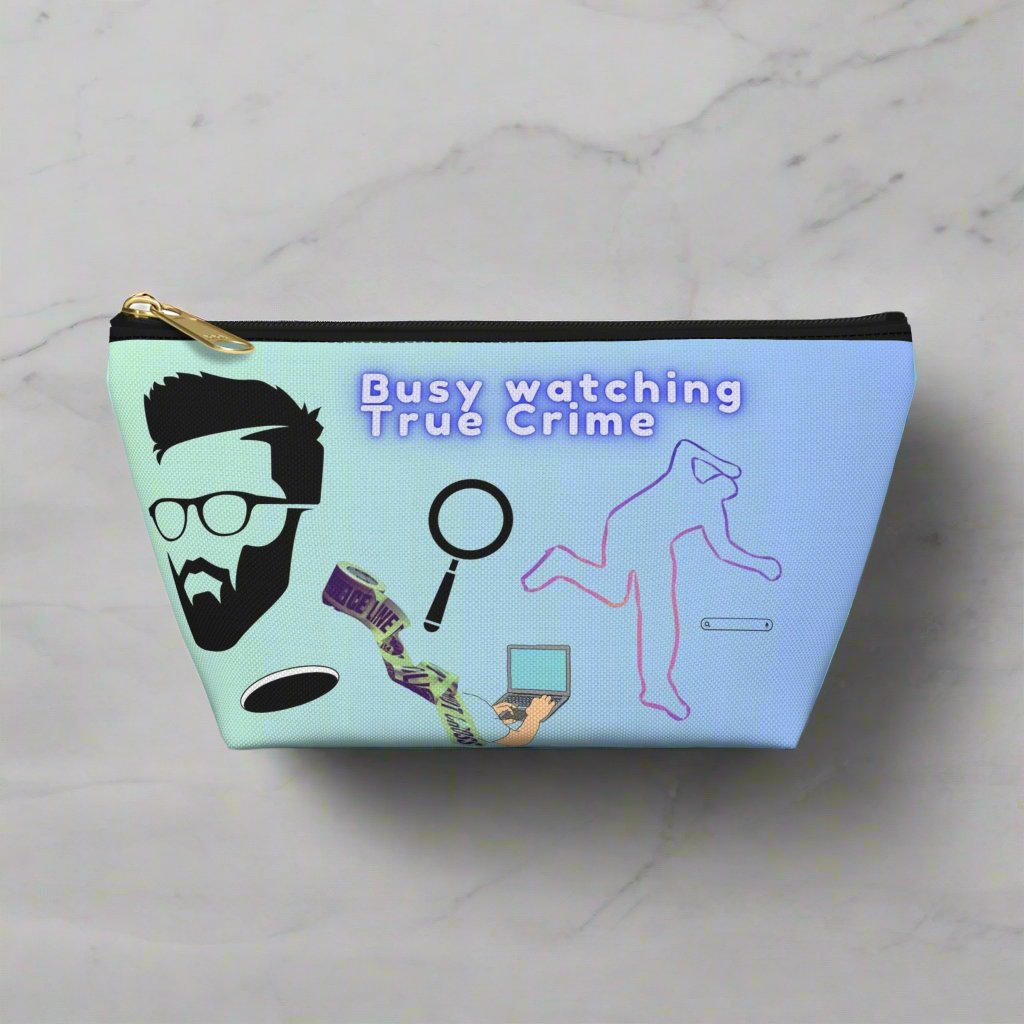 Pouch: Busy With my True Crime - Men's Accessory Pouch