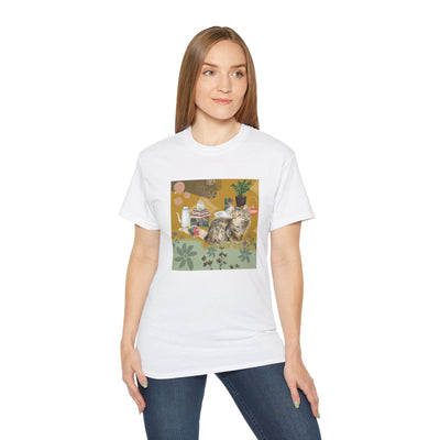 T-shirt: Cozy with my cat | Fall