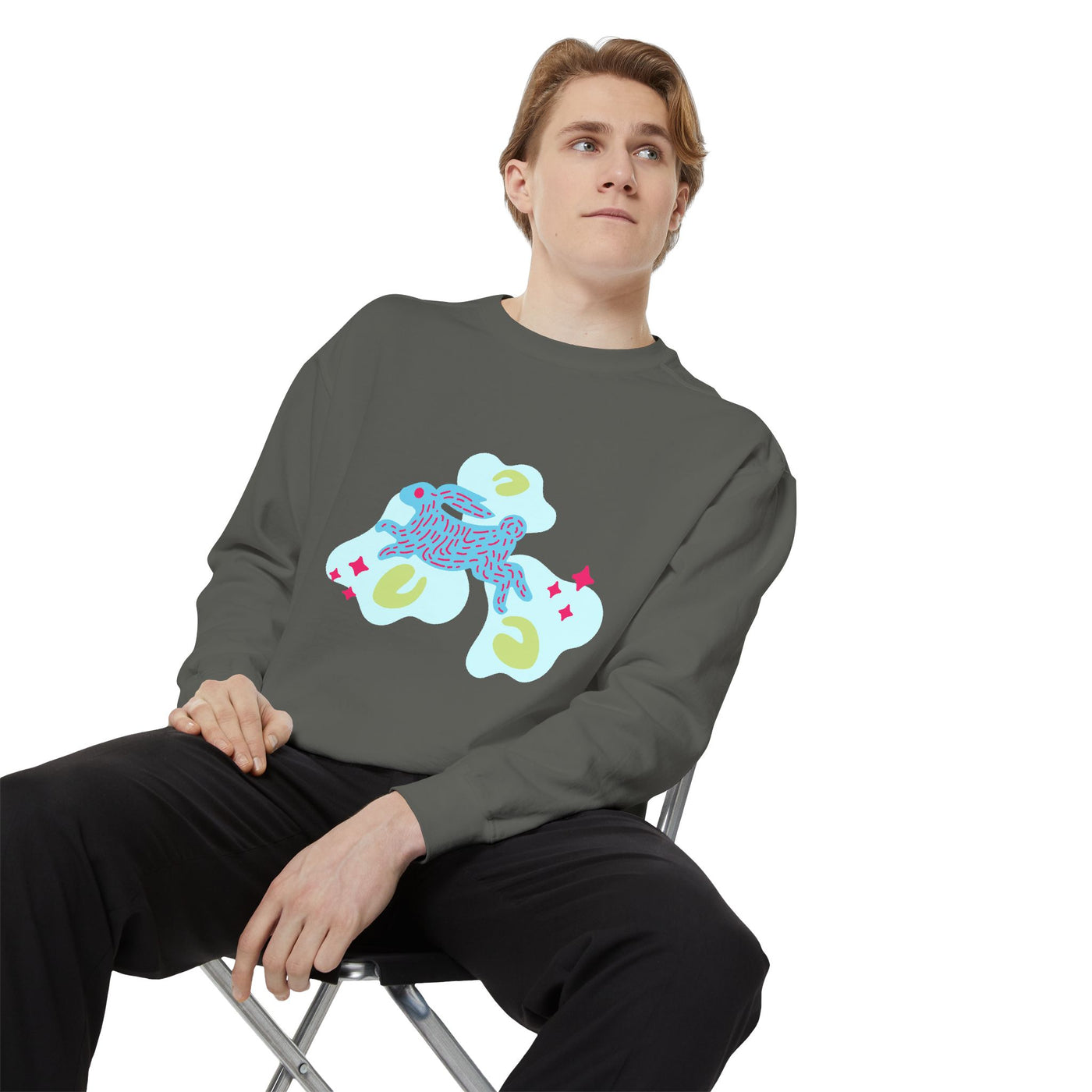 Men's Sweatshirt: Rabbit Run Pull Over
