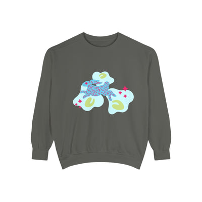 Men's Sweatshirt: Rabbit Run Pull Over