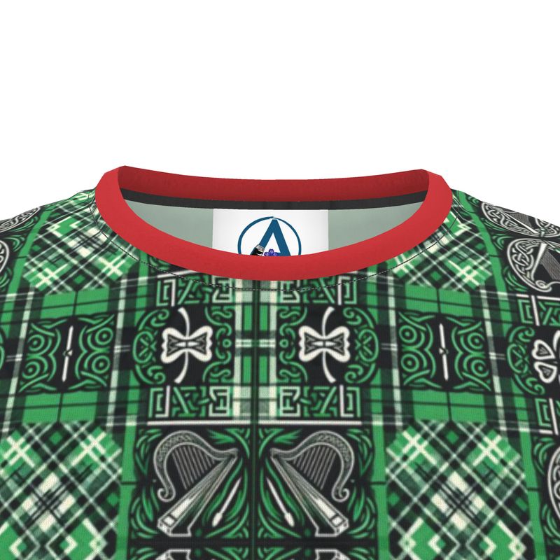 T-Shirt: Lucky