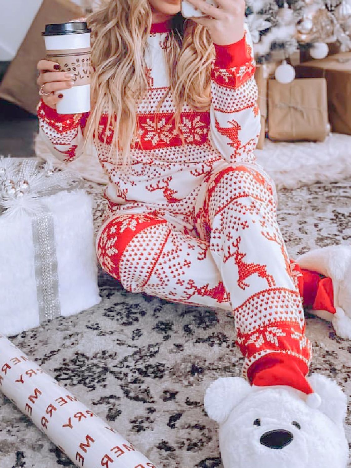 Christmas Round Neck Top & Pants Set | Stretchy Polyester