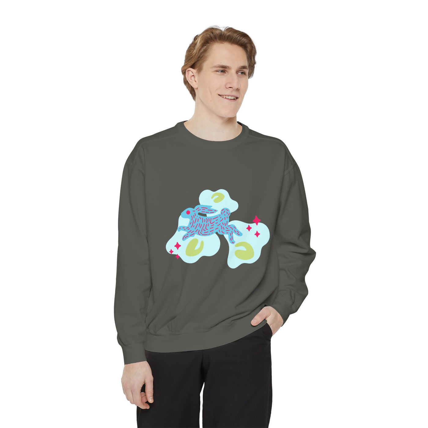 Men's Sweatshirt: Rabbit Run Pull Over