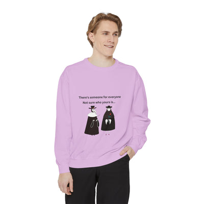 Sweatshirt : Plagued By Love.