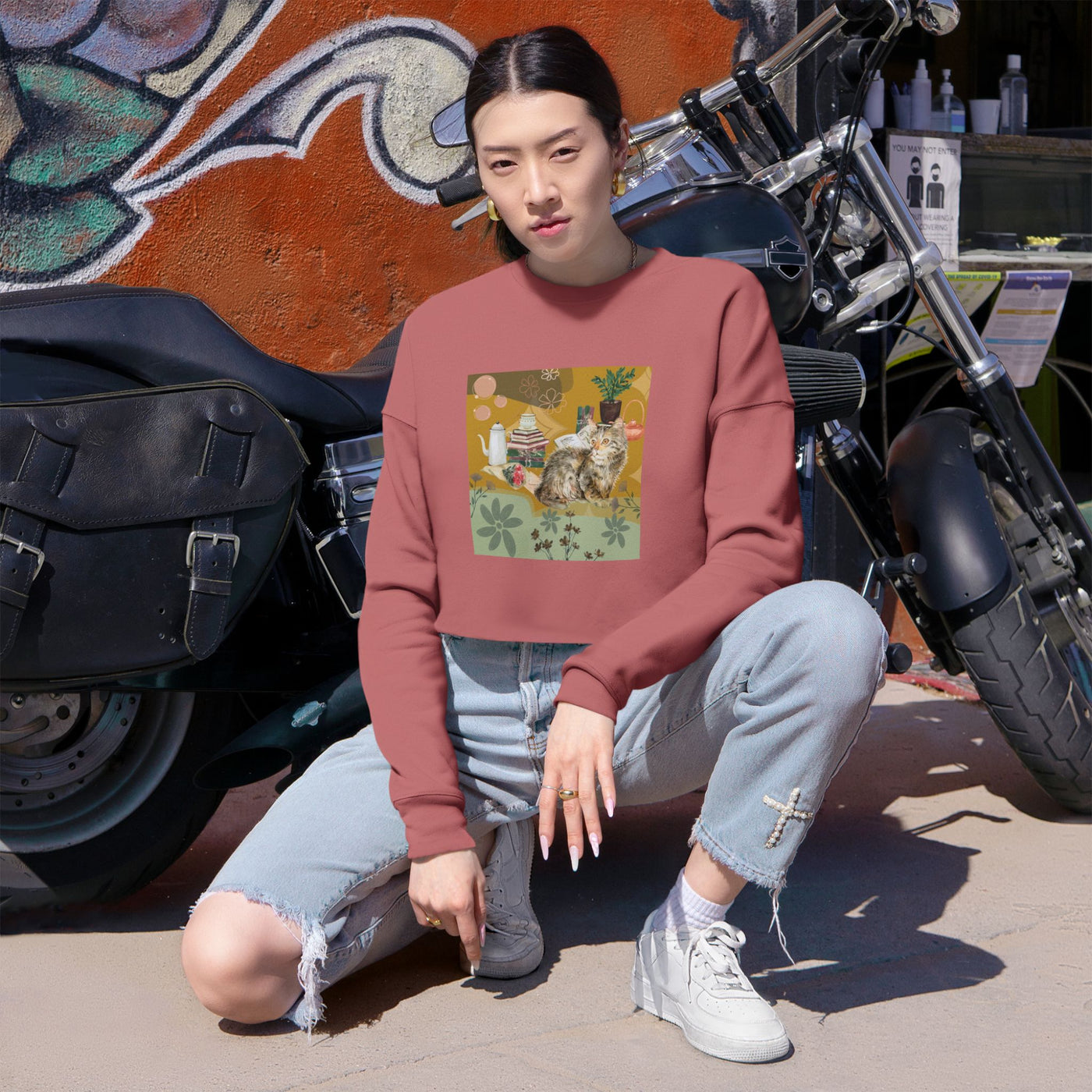 Sweatshirt: Autumn comforts with Kitties & Books - Cropped
