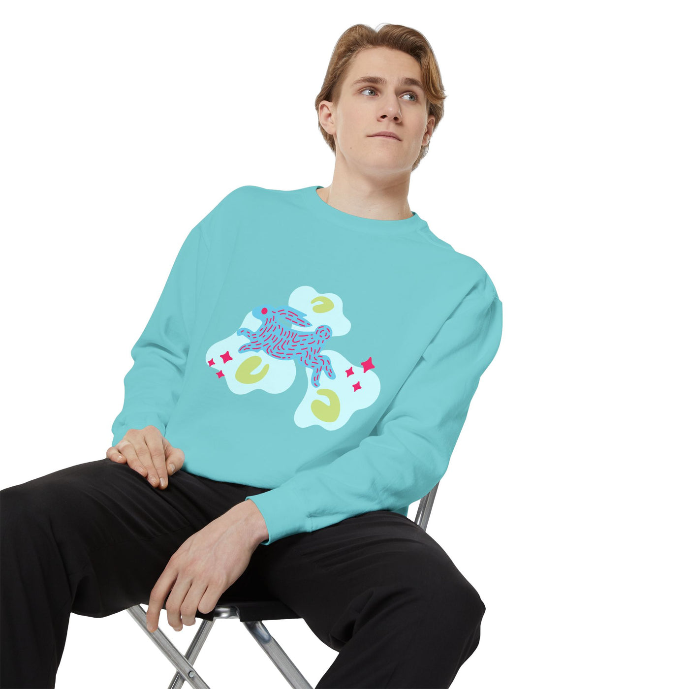 Men's Sweatshirt: Rabbit Run Pull Over