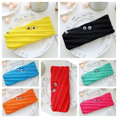 SmileZip™ – Cute One-Zip Pencil Pouch for Daily Fun 🎒