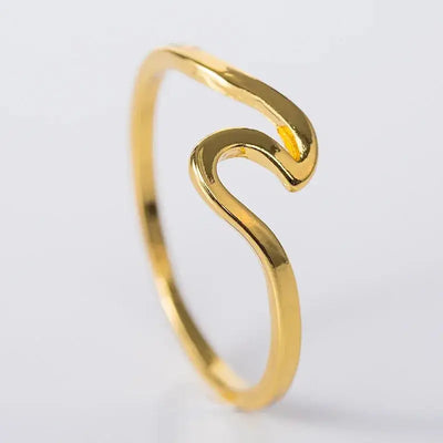 Ring: Ocean Wave Inspired Rings: Fashionable Sea Jewelry for Women